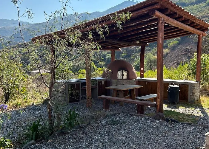 Casa Minchis Sauceda * Limatambo